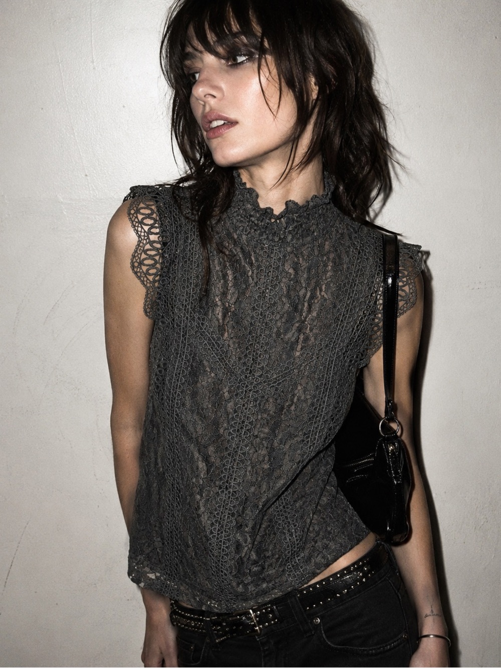 Cable & Gauge Olive Lace Mock Neck Sleeveless Blouse Ruffle Goth XS